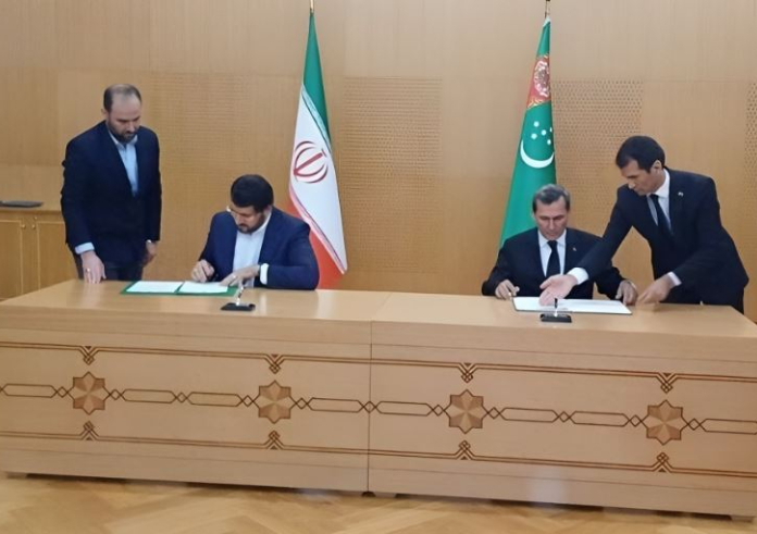 Iran, Turkmenistan Ink Agreements in Roads, Power, and Trade Sectors