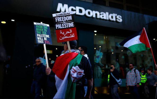 McDonald's Acquires Israeli Franchise Amidst Controversy