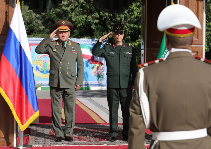 Russian Defense Chief Shoigu Conducts Diplomatic Visit to Iran