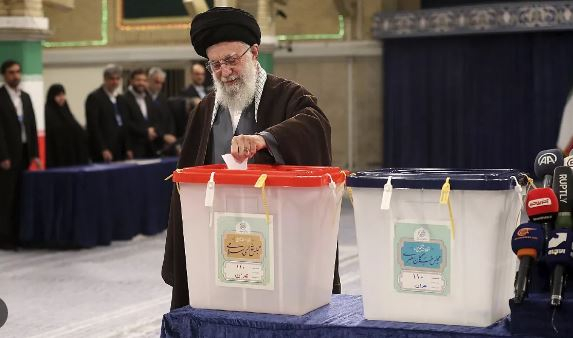 Iranians Vote in Parliamentary and Assembly of Experts Elections