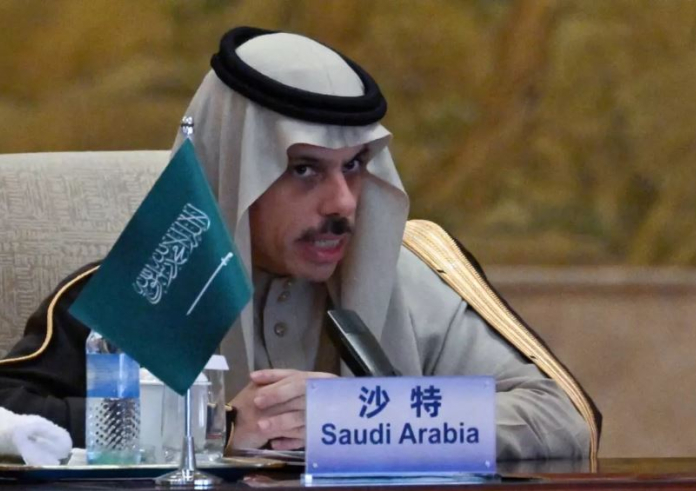Growing Dissent: Overwhelming Majority of Saudis Call for Arab Nations to Sever Ties with Israel