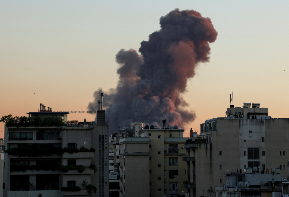 Impossible for Israel to Act Without US Confirmation Amid Airstrikes in Southern Beirut