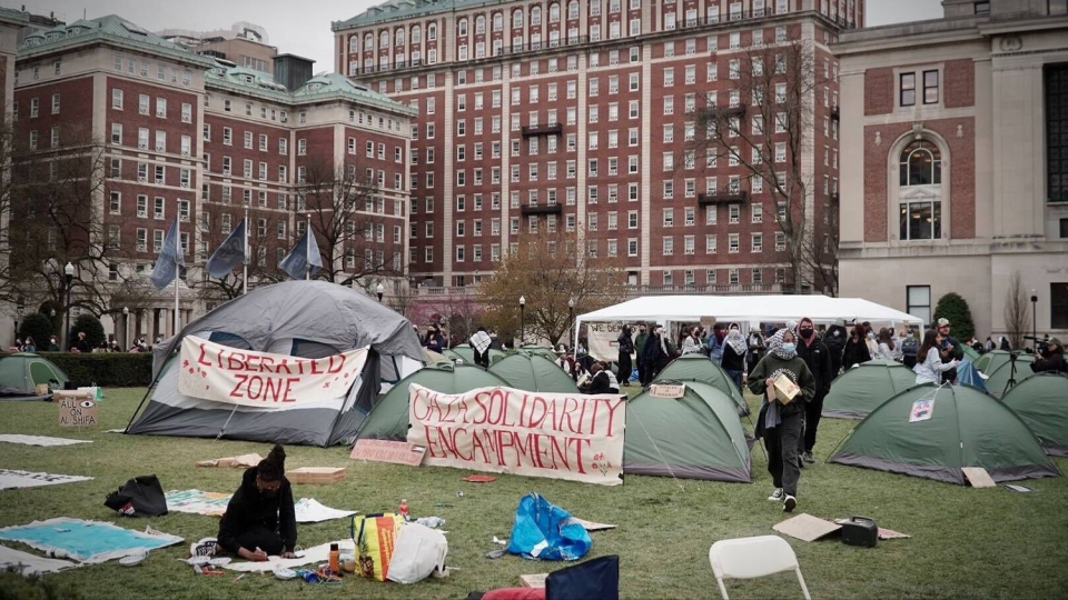 Police Clear Pro-Palestinian Encampment at Columbia University, Arrest Over 100 Protesters
