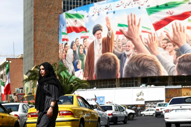 2026-04-27T114644Z_574052294_RC2IXKADPRW5_RTRMADP_3_IRAN-CRISIS-DAILY-LIFE-1-1777300803